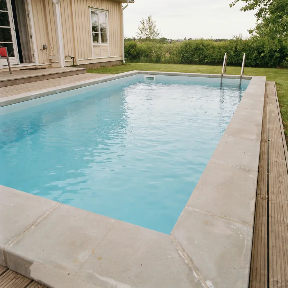 bygga pool bjarehalvon laholm skane